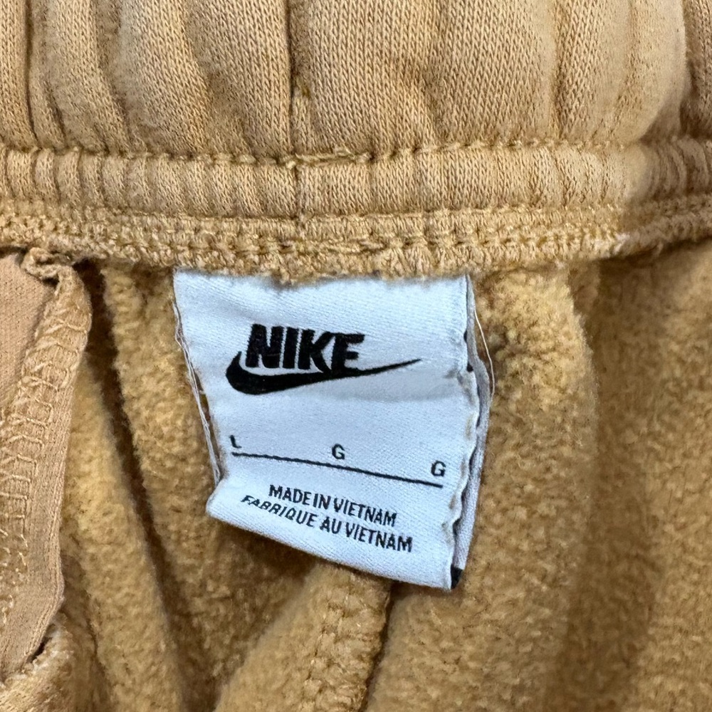 NIKE Mens Joggers - Picture 3 of 3